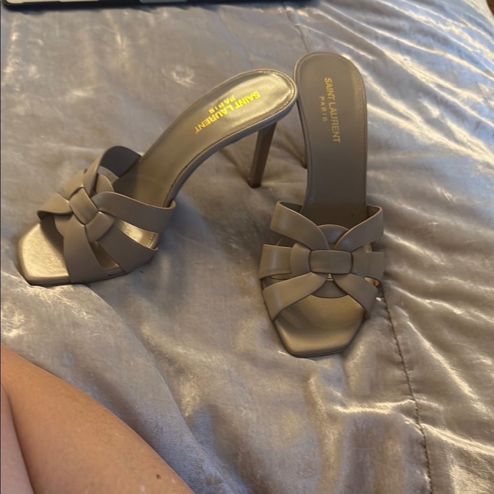Saint Laurent Women's Beige Heeled Mules